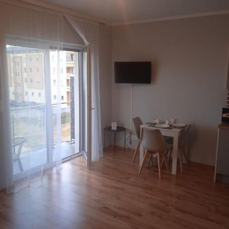 Przytulny Apartament W Sercu Karkonoszy Еленя-Гура Экстерьер фото